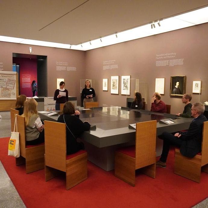 None (vergrößerte Bildansicht wird geöffnet)